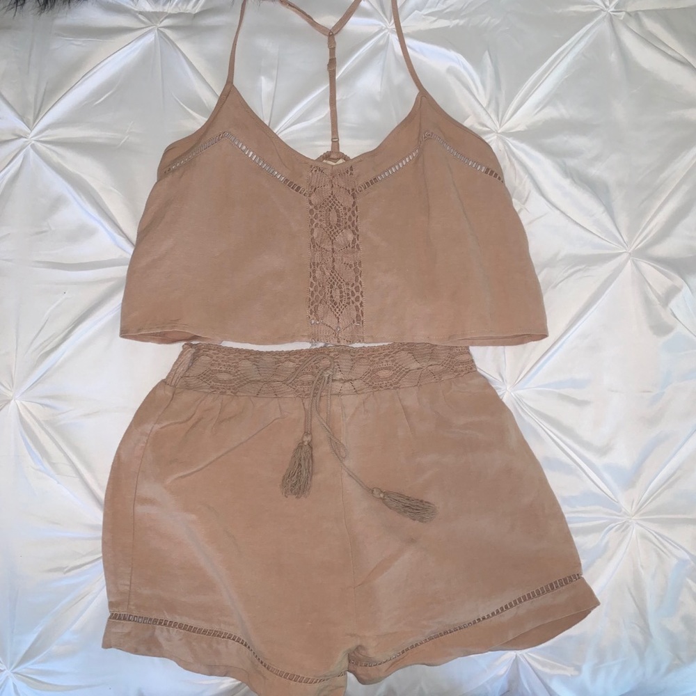 ILLA ILLA Nude Beachy Matching Set.